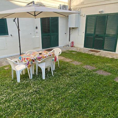 Le Tre Isolette A 200M Dal Mare Apartment Marina Di Pisa Bagian luar foto