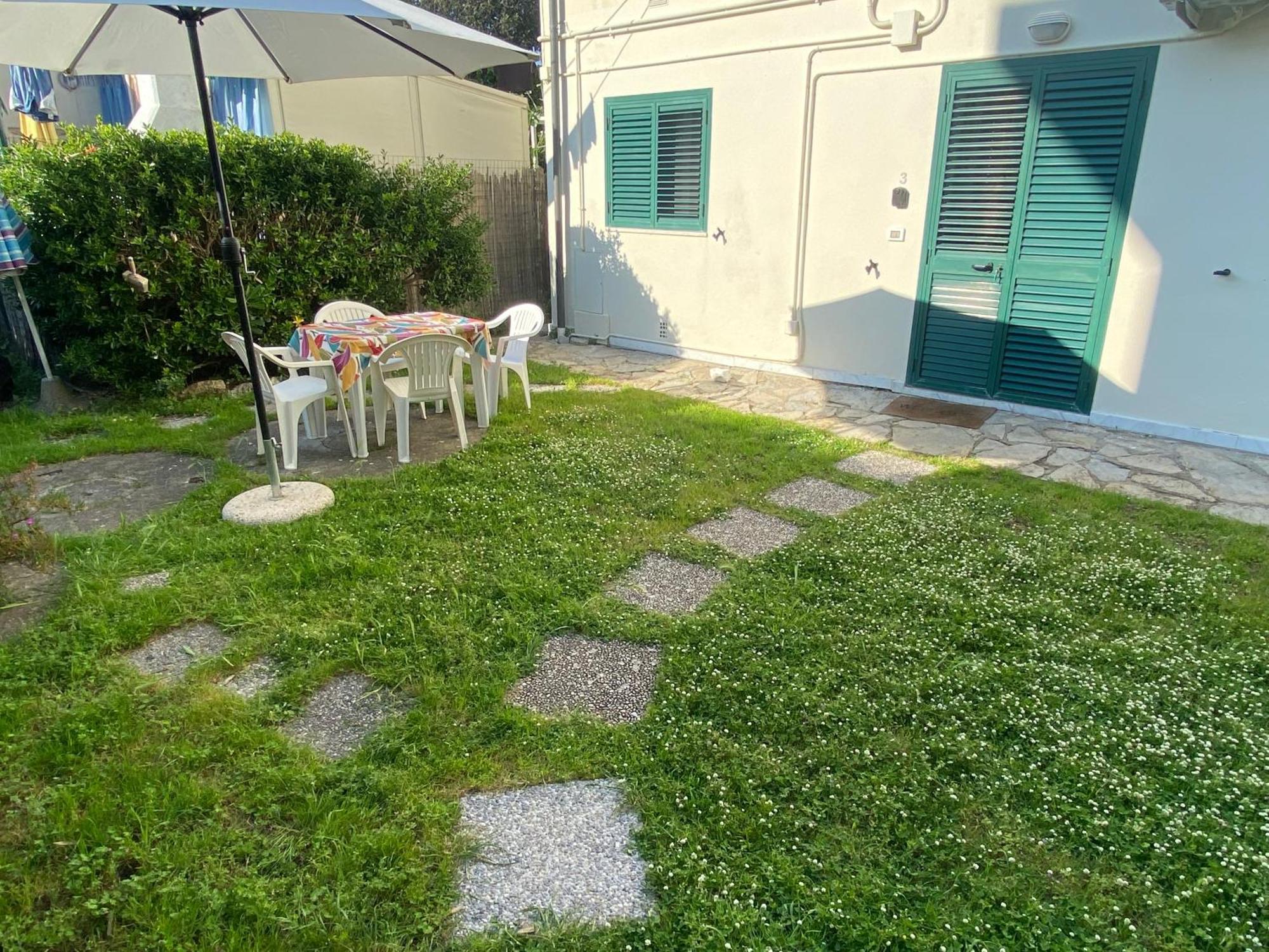 Le Tre Isolette A 200M Dal Mare Apartment Marina Di Pisa Bagian luar foto